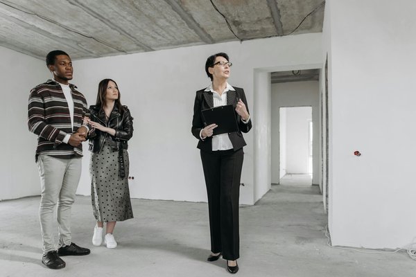 Quels bénéfices attendre des plateformes de gestion centralisée pour votre maison